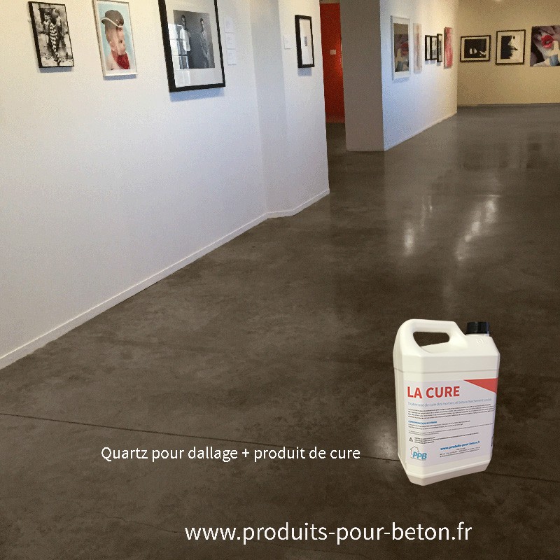 Quartz dallage plus produit de cure couleur gris anthracite