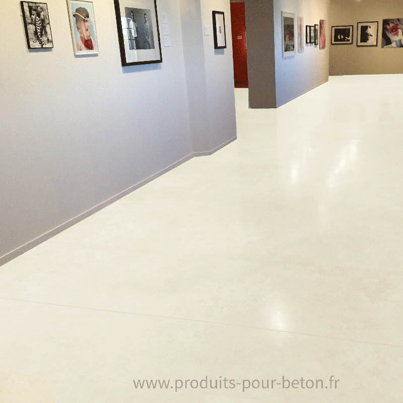 Quartz pour béton - durcisseur minéral pour dallage industriel IVOIRE 25 Kg